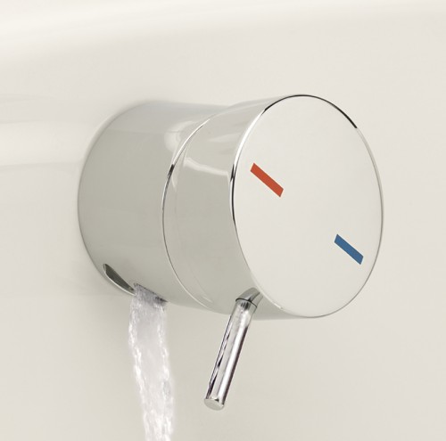 Bath Overflow Filler with Integral On Off control